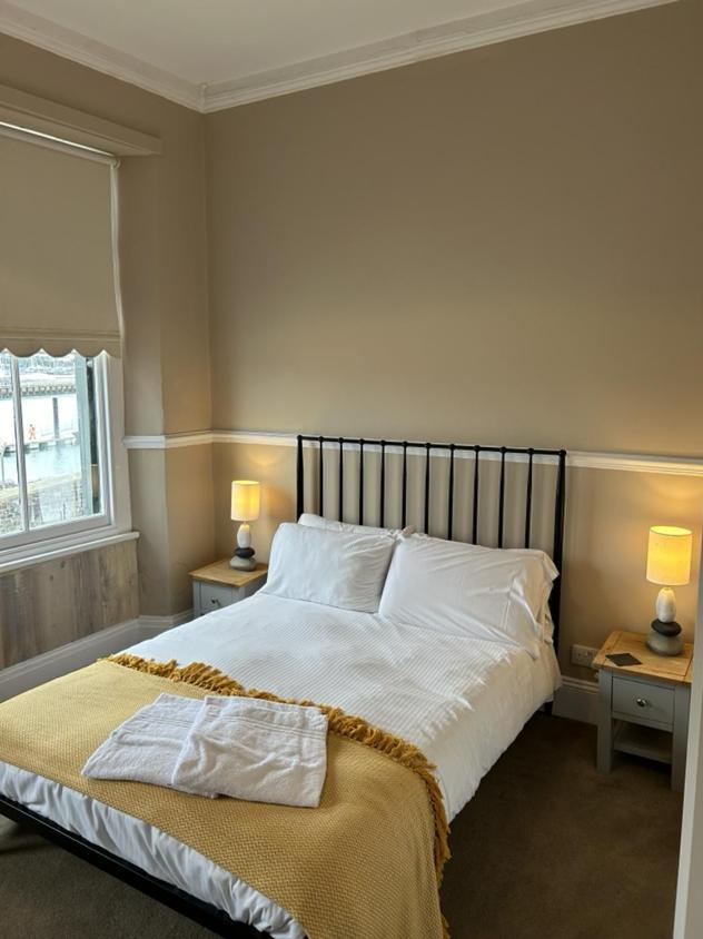 Bed & Breakfast Admiral Macbride