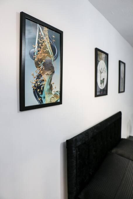 Harbour View, The Barbican Apartment