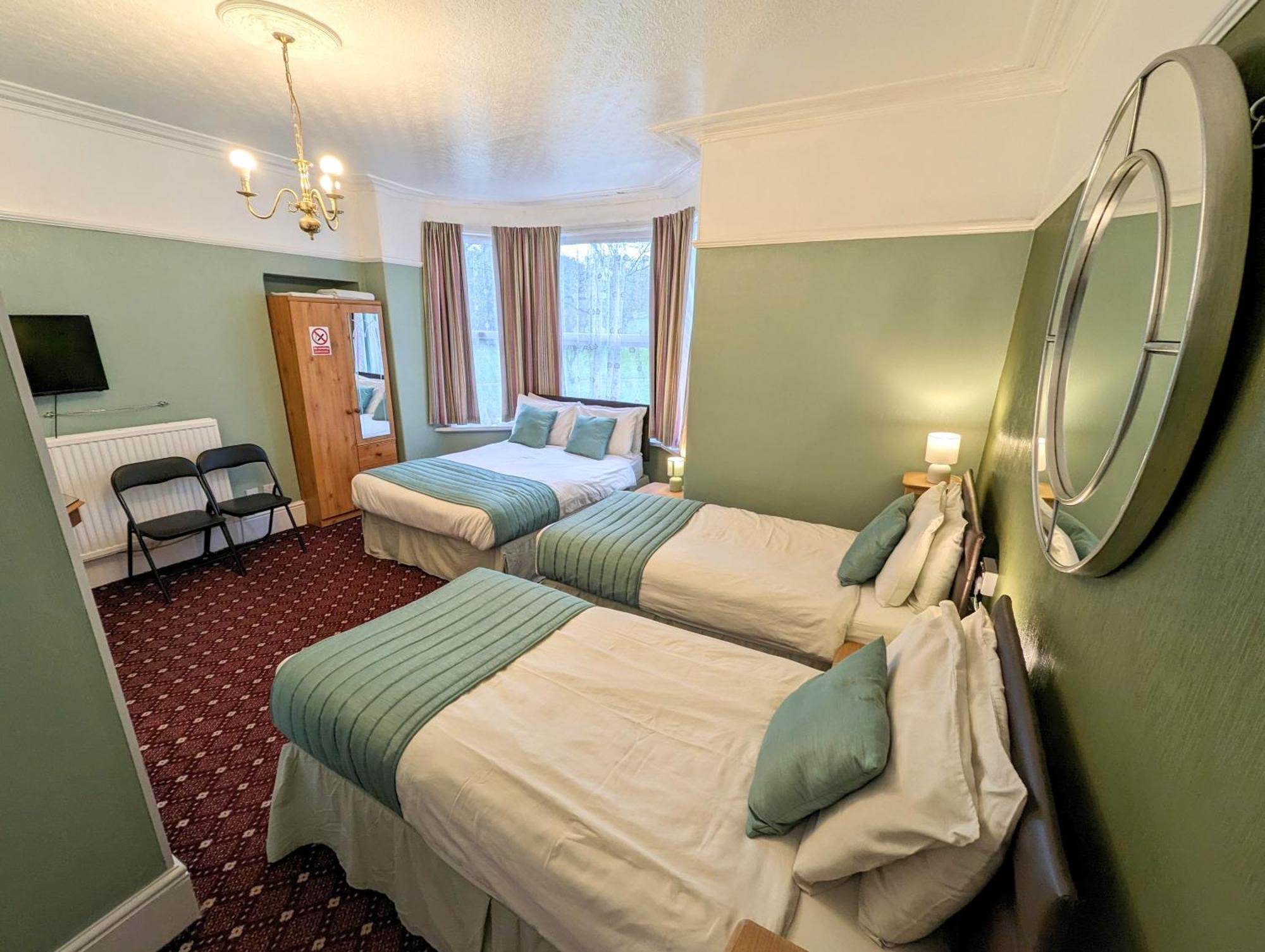 Guest house The George
