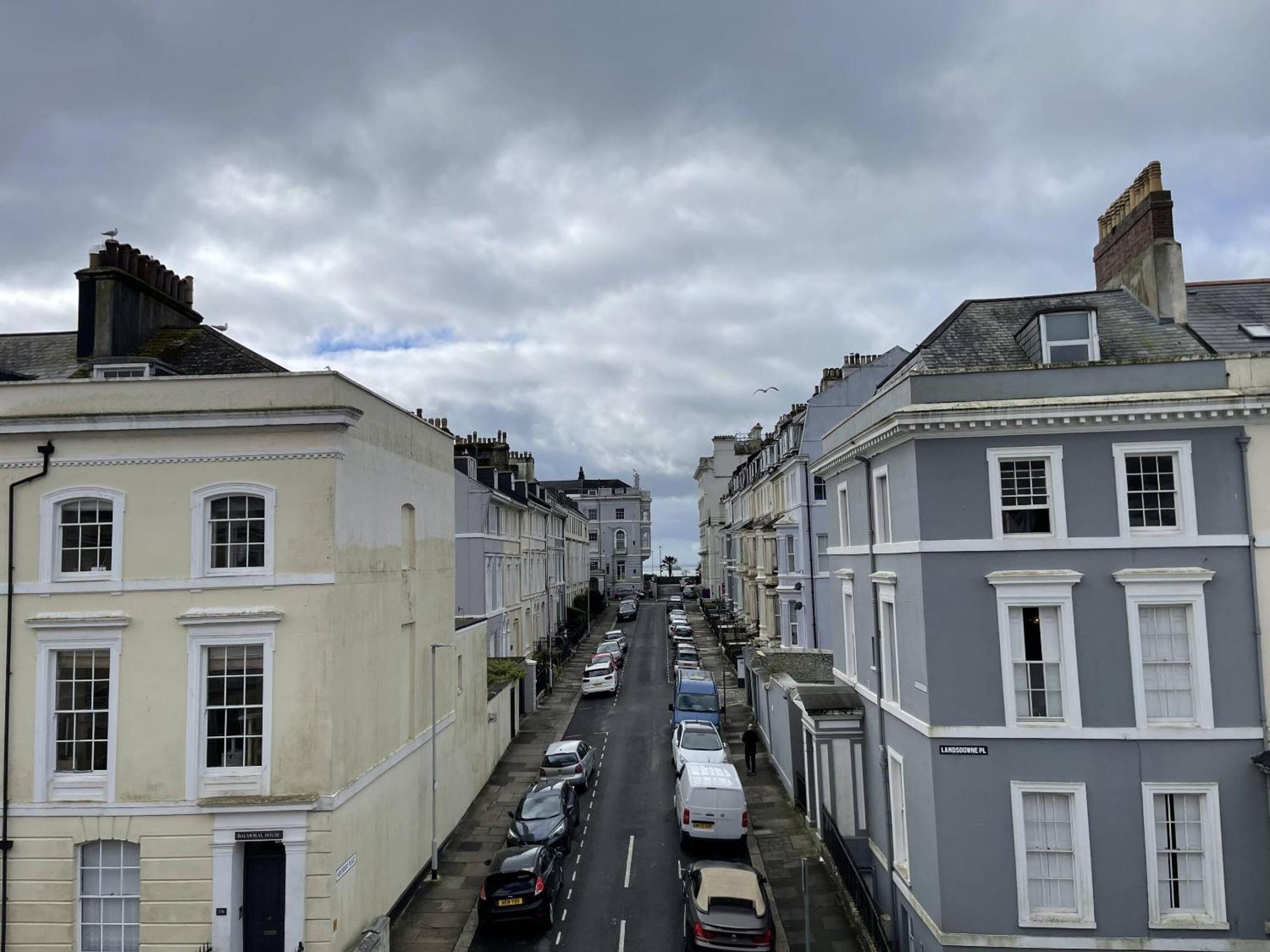 Lamplighter Plymouth
