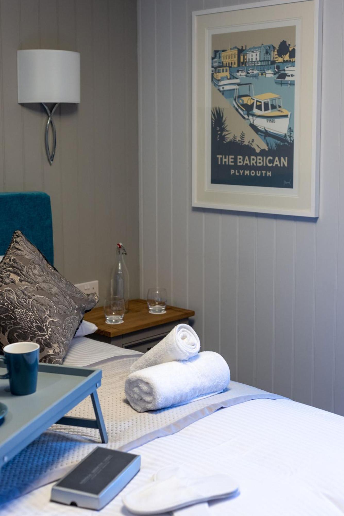 The Three Crowns Bed & Breakfast 2*