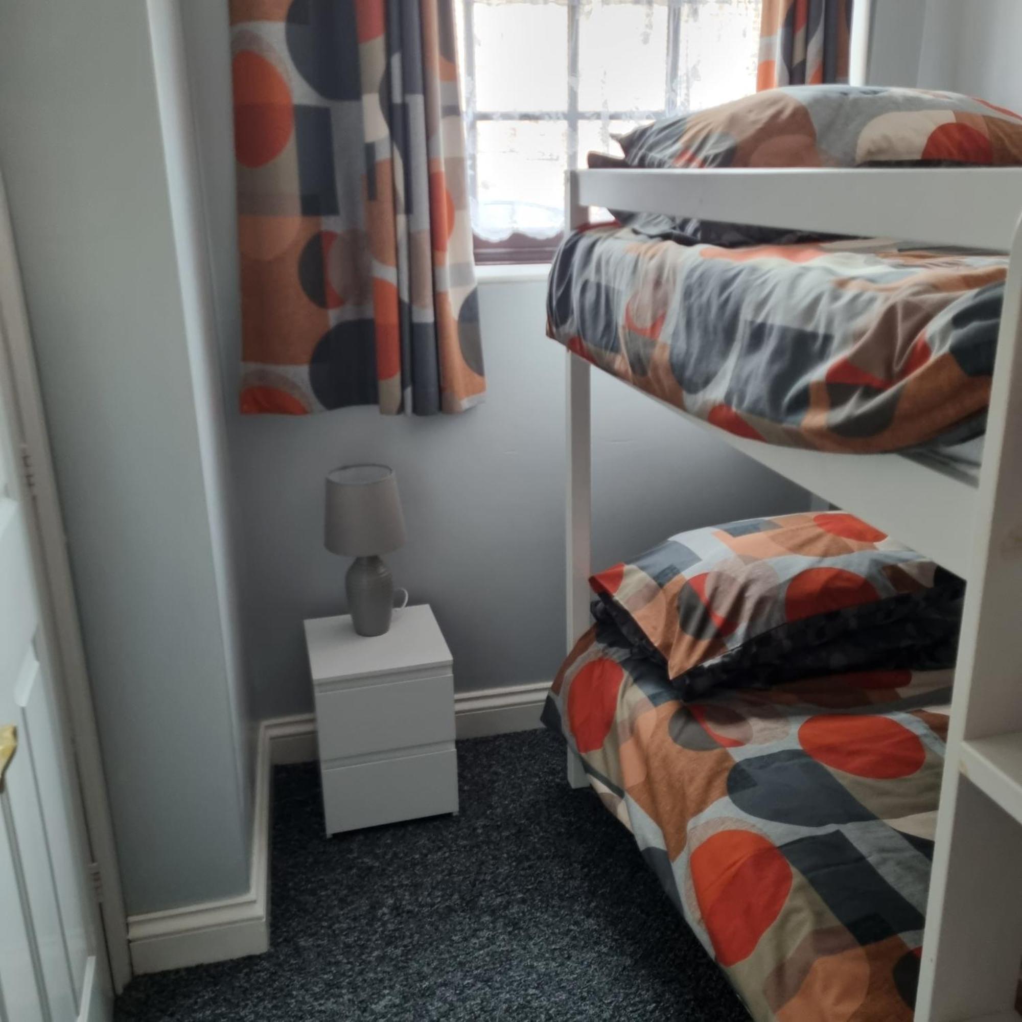 Primrose Apartment *