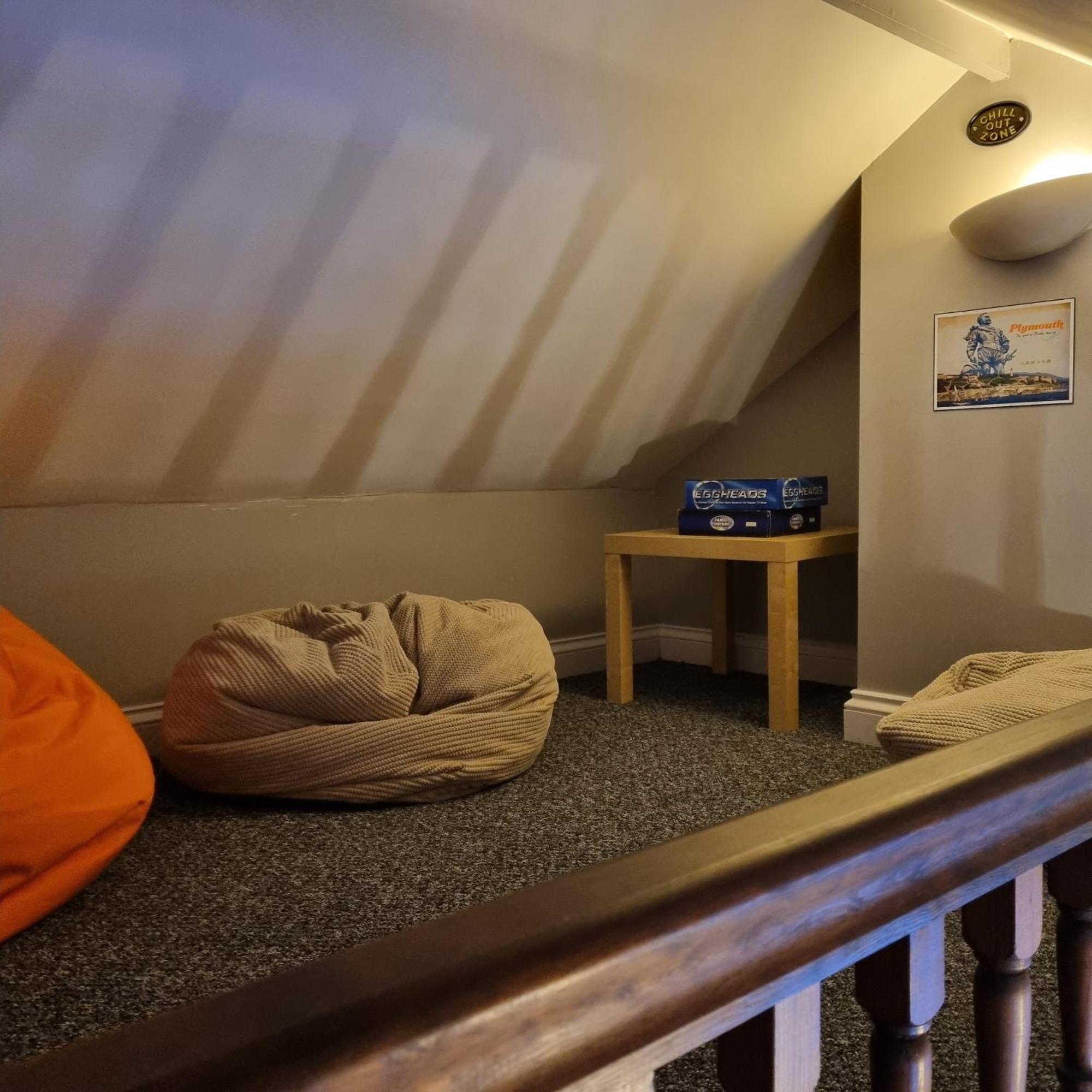 Primrose Apartment