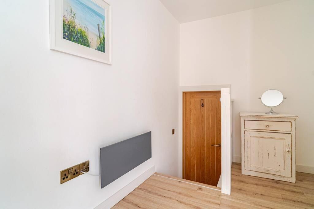 Apartment Stunning 2 Bed Apartment, Heart Of The Barbican
