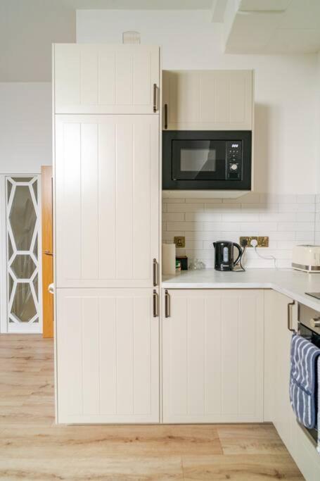 Apartment Stunning 2 Bed Apartment, Heart Of The Barbican *