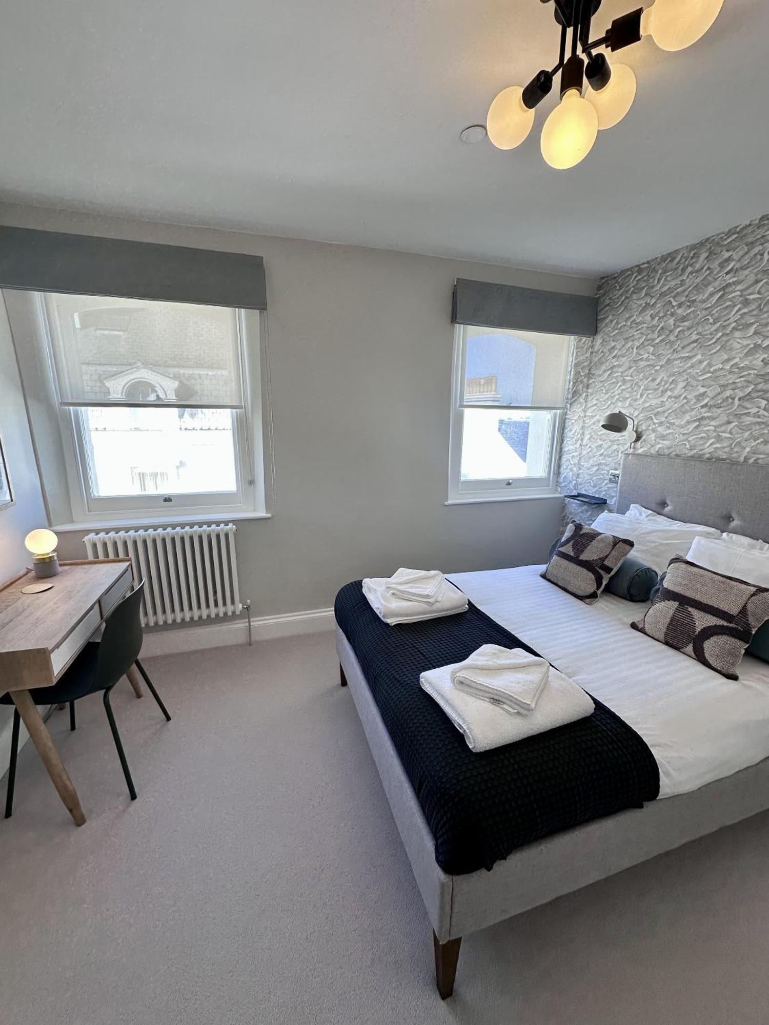 Aparthotel 3 Bed Edenhurst By Pureserviced Plymouth