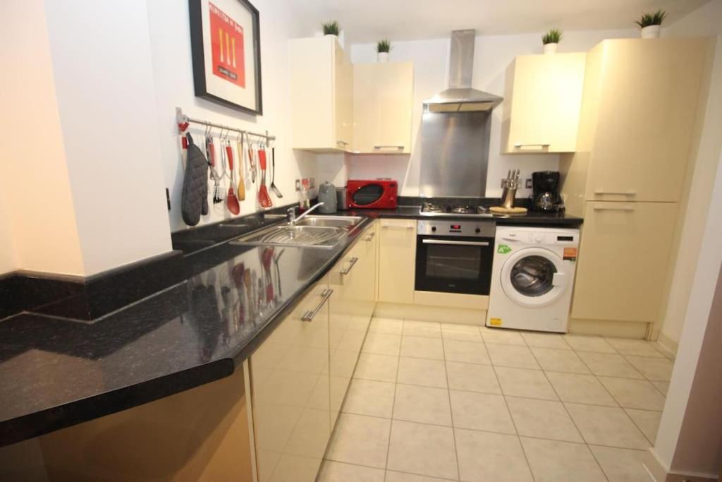 The Armada 1 Bedroom On Barbican * Plymouth