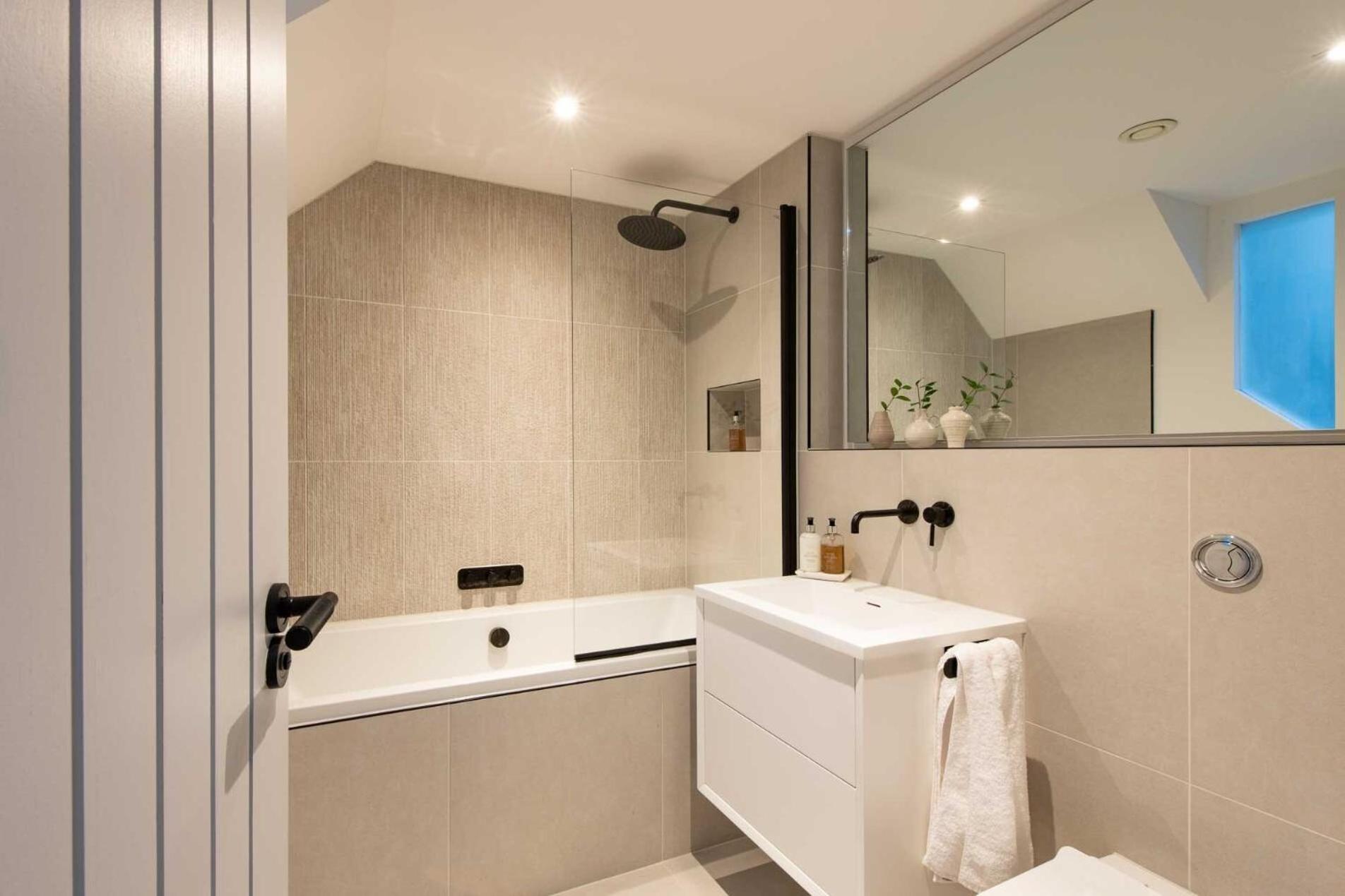 Suite21@rwy Guest house *