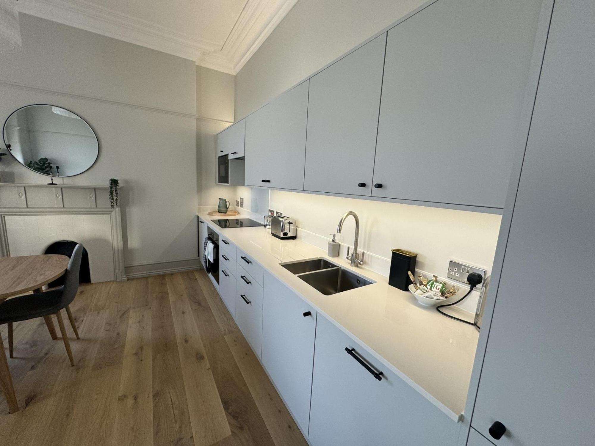 1 Bed Ranelagh By Pureserviced Plymouth