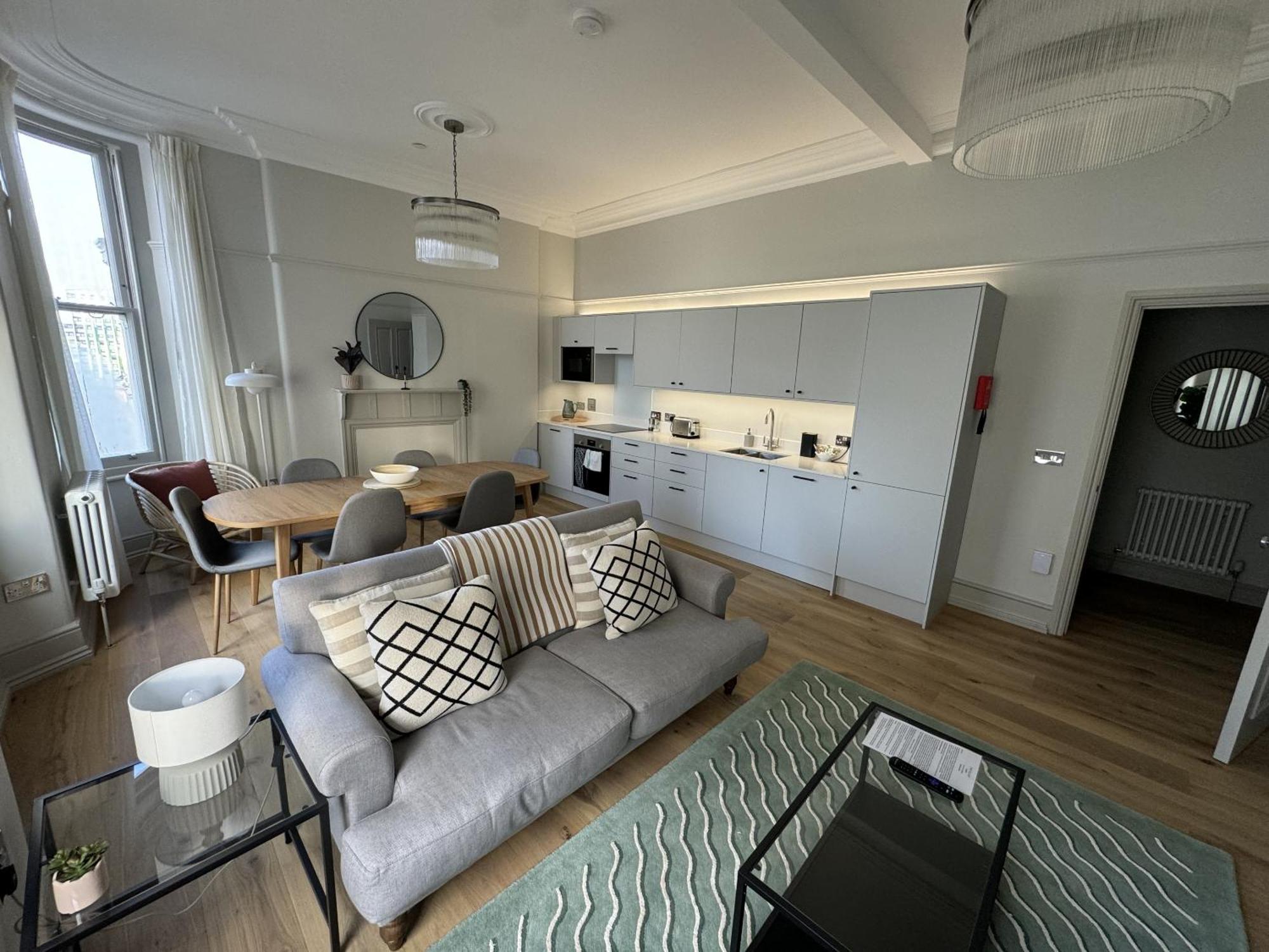 1 Bed Ranelagh By Pureserviced Apartment Plymouth