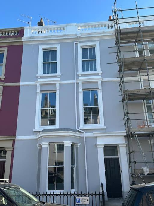 Beautiful 5 Bedroom House Holiday home Plymouth