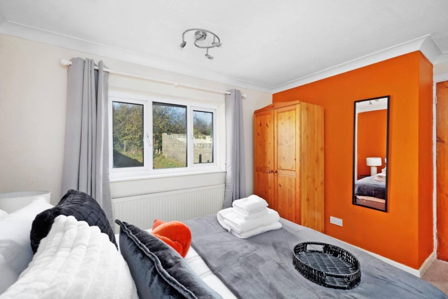 Holiday home Newly Renovated 3br House Perfect For Contractors Plymouth