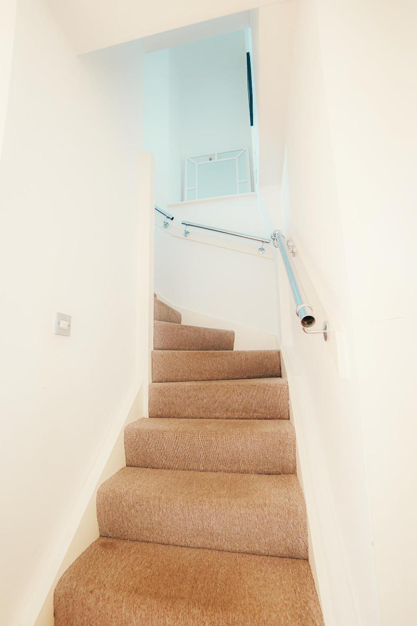 Super Duplex With Free Parking
