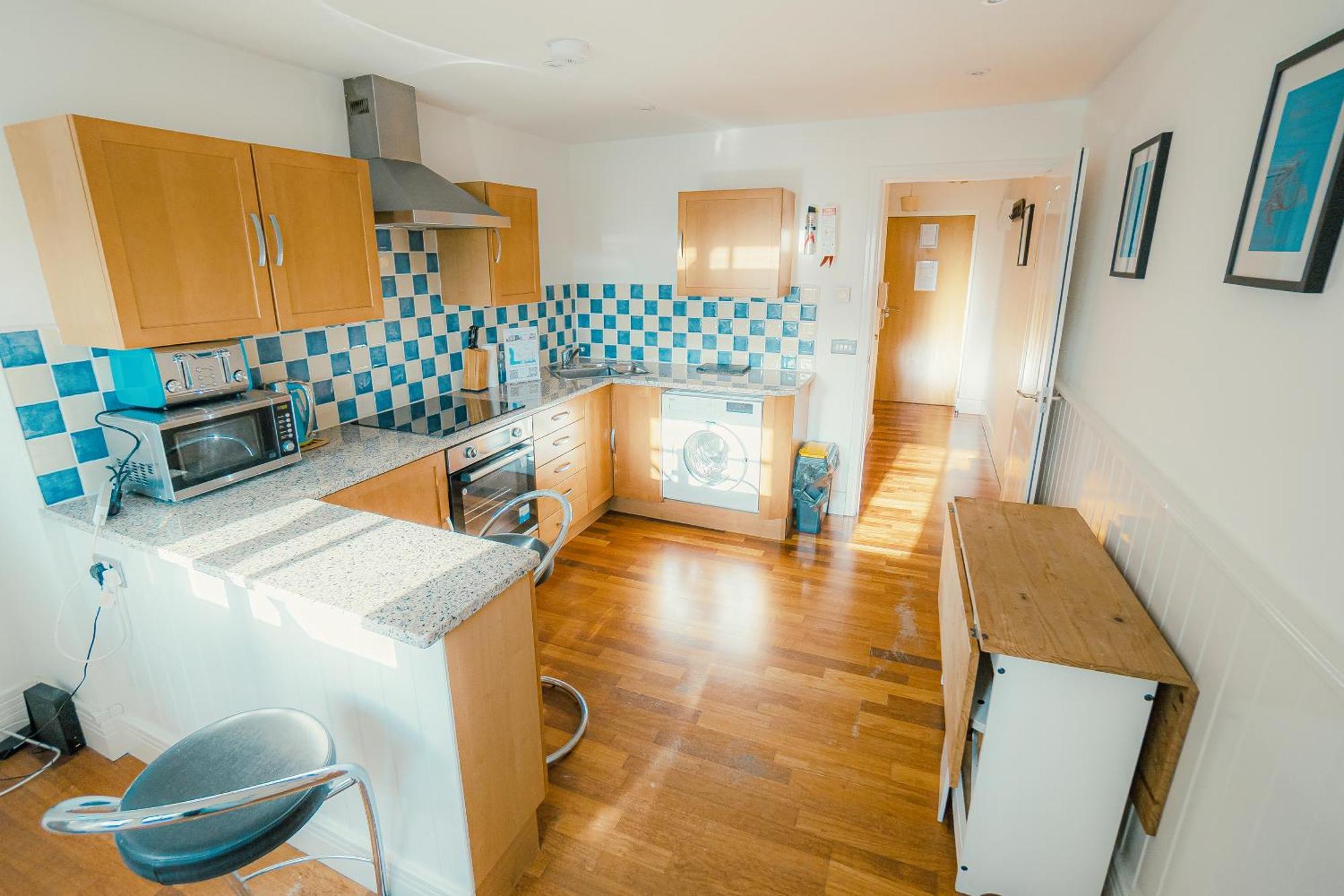 Super Duplex With Free Parking * Plymouth