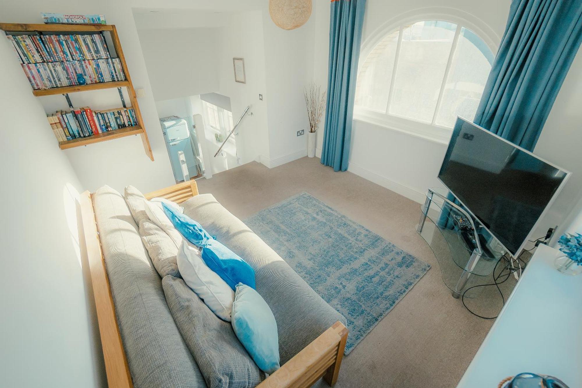 Apartment Super Duplex With Free Parking Plymouth