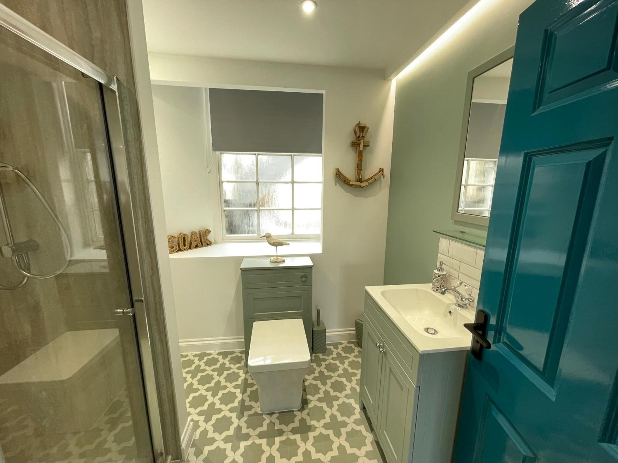 New, Stylish & Spacious Ground Floor Mews Apartment Plymouth