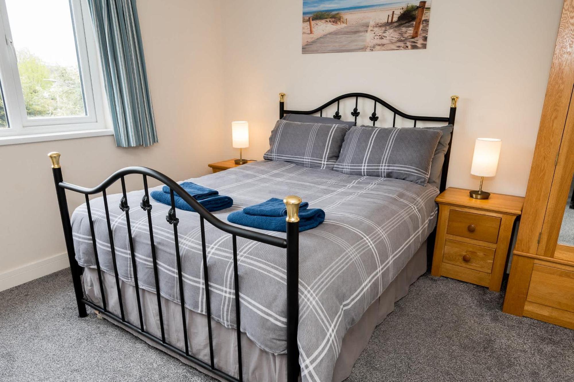 Plym Valley Impressive House Free Parking In Great Location By Staystaycations Holiday home