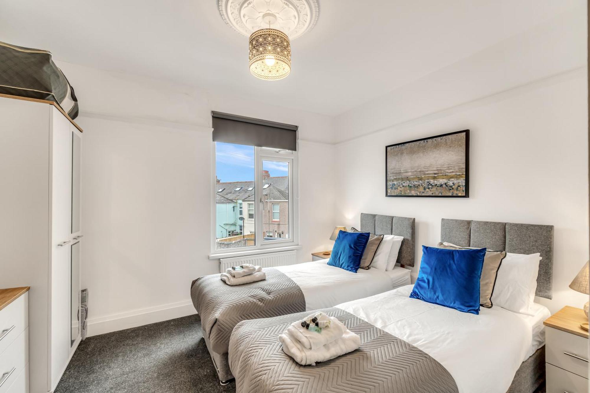 Park House - Very Spacious 4 Bed House, Games Room, Free Netflix, Close To Argyle, In The Heart Of - Dogs Welcome - Hosted By Absolute Holiday home