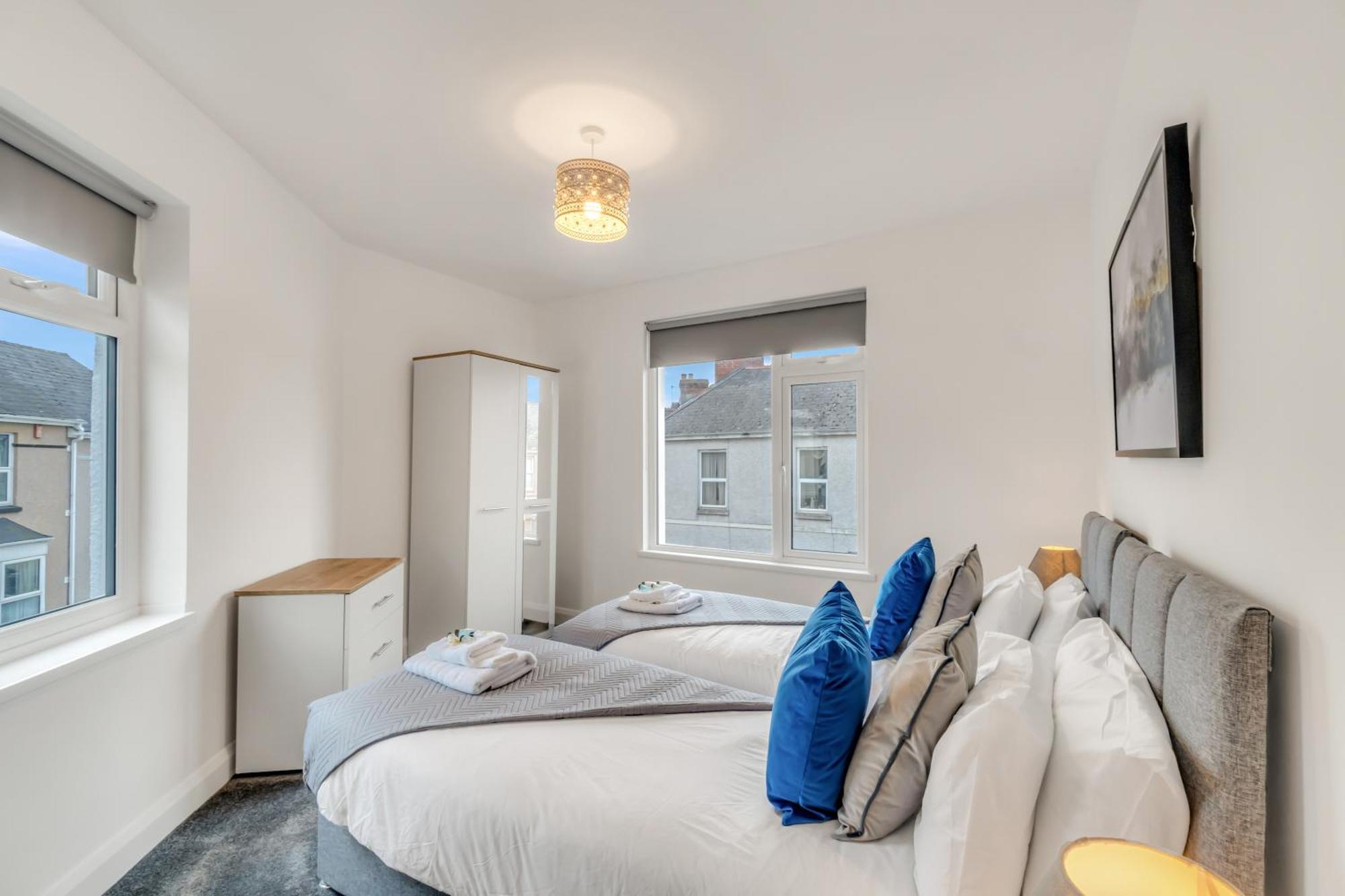 Park House - Very Spacious 4 Bed House, Games Room, Free Netflix, Close To Argyle, In The Heart Of - Dogs Welcome - Hosted By Absolute Holiday home *