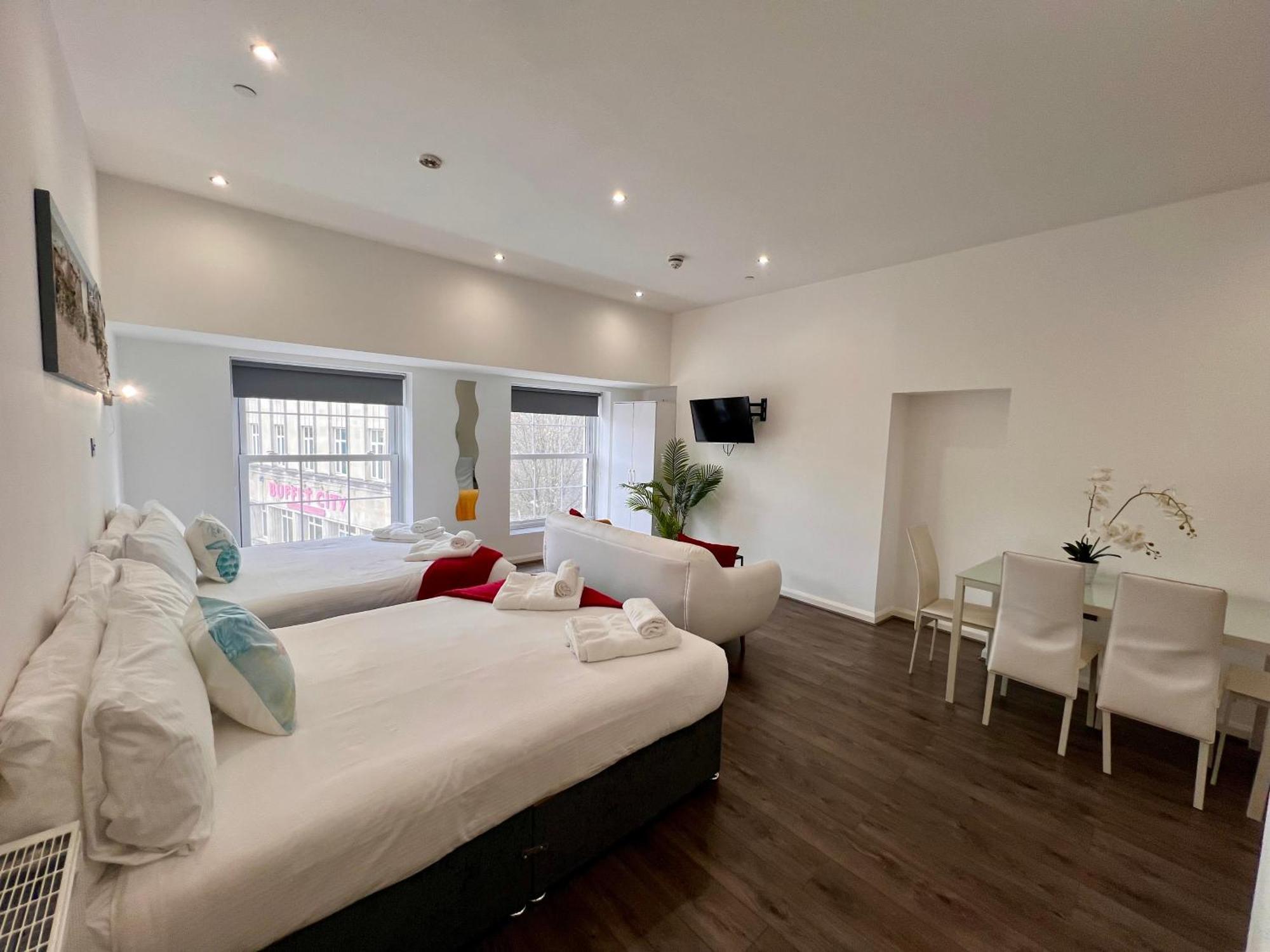 Foxhouse Apartment Plymouth