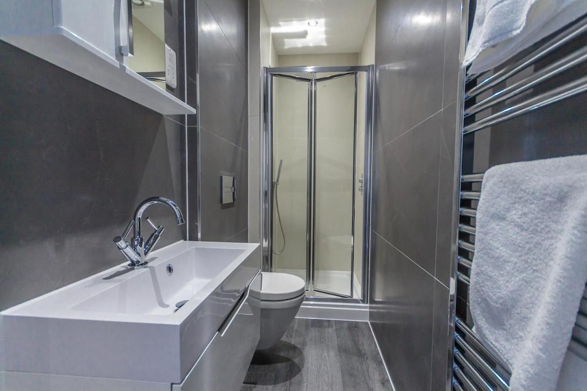 Holiday home Luxury 1 Bedroom Floor Plymouth