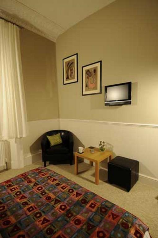 Gallery Acomodação com café da manhã  4*