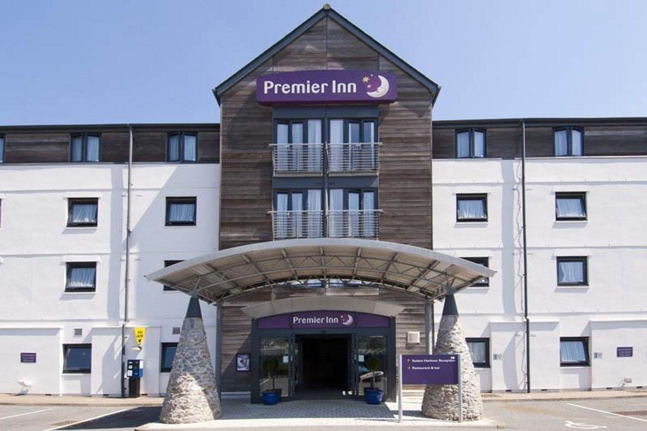 Premier Centre - Sutton Harbour 3*