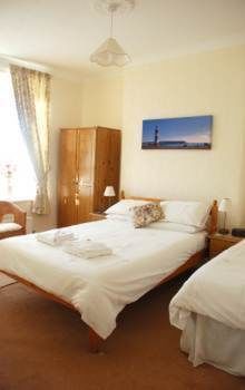 Mariners 4* Plymouth