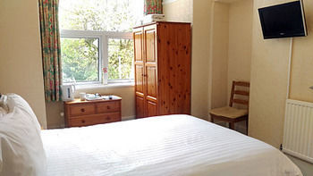 The George Guest house 3*