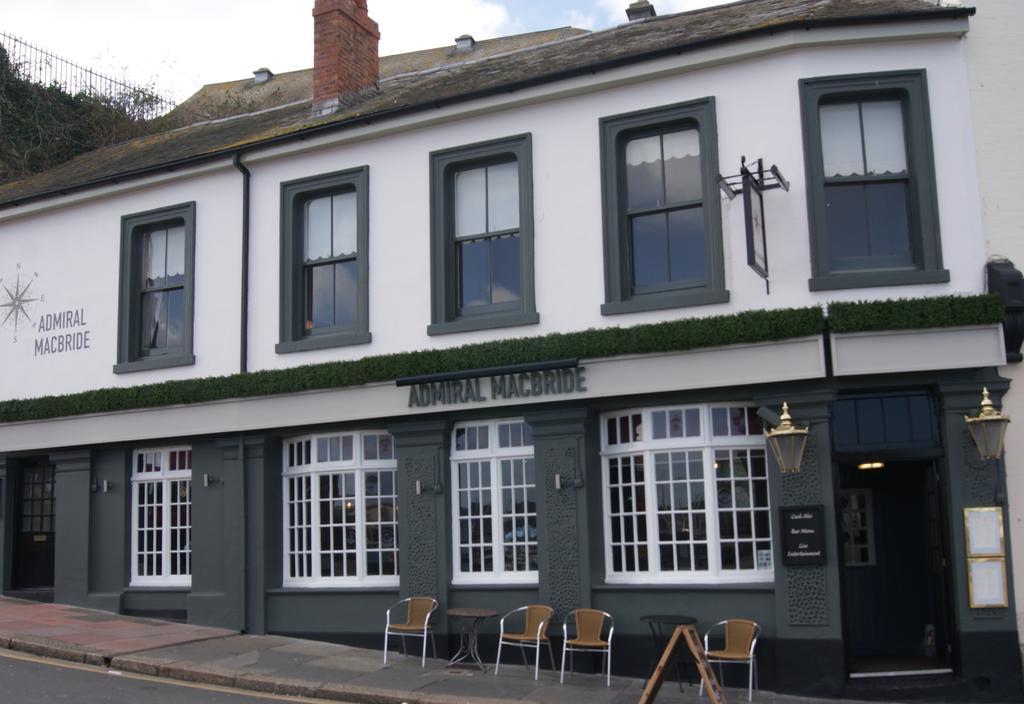 Bed & Breakfast Admiral Macbride