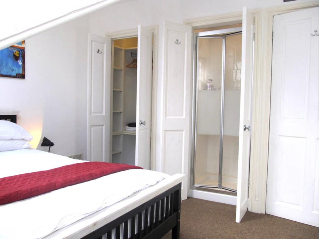 The Hideaway, Victorian Townhouse With Parking * Plymouth