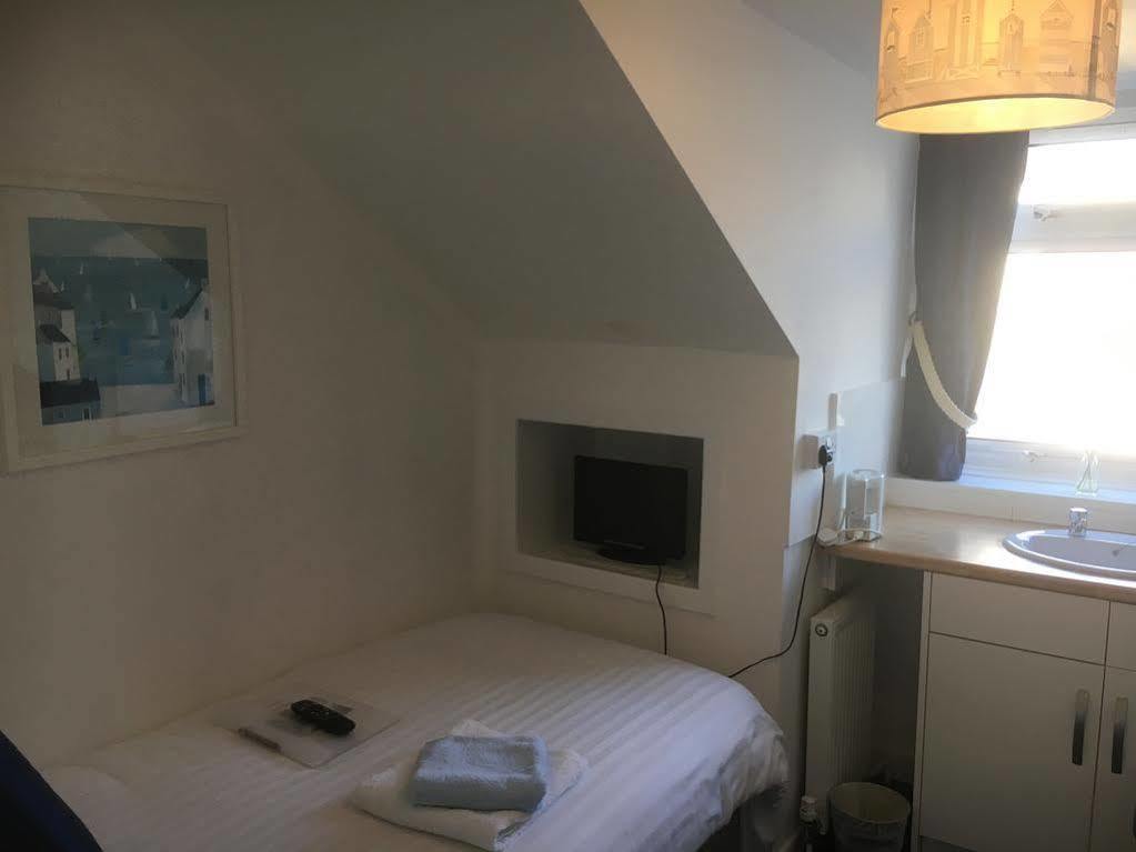 Guest house Caledonia Plymouth