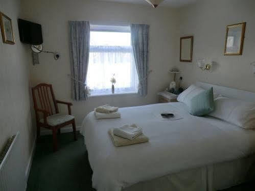 Caledonia 4*