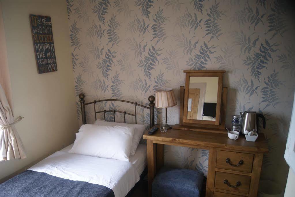 Admiral Macbride Bed & Breakfast