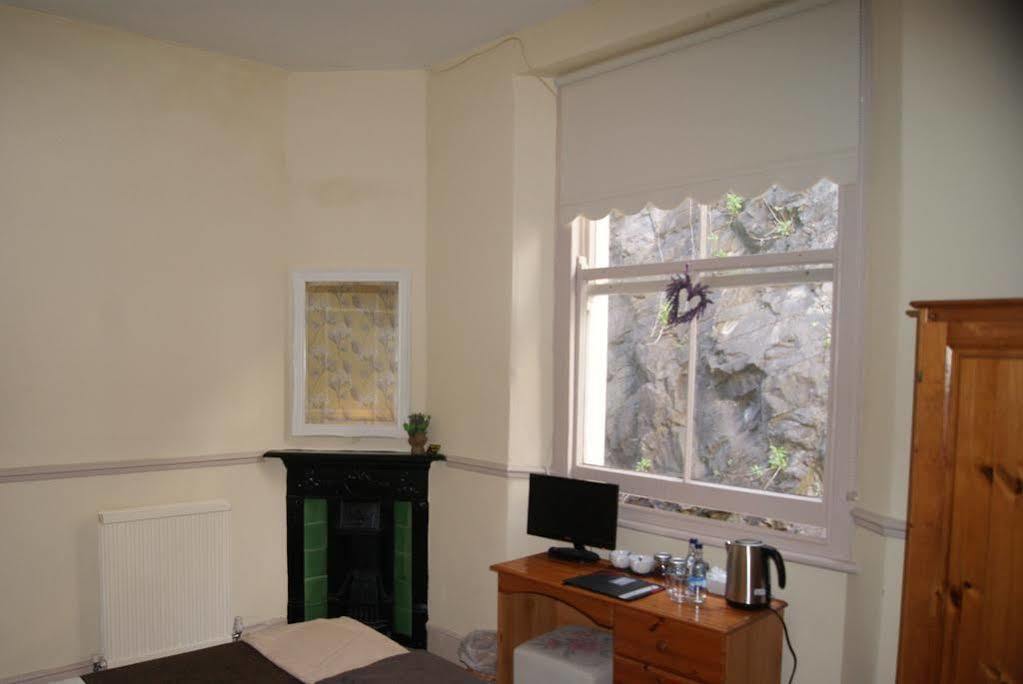 Admiral Macbride Bed & Breakfast Plymouth