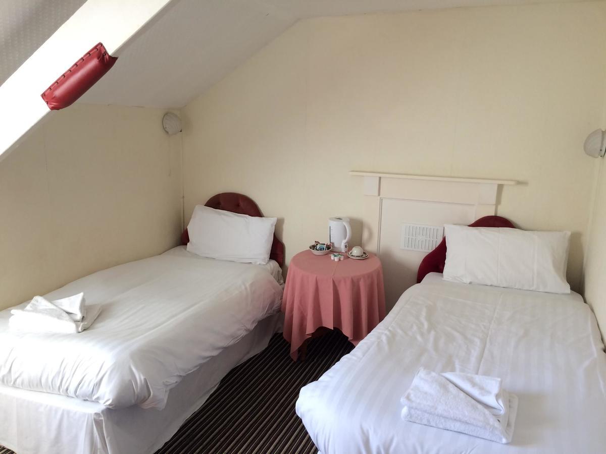 Lockyer House 2* Plymouth