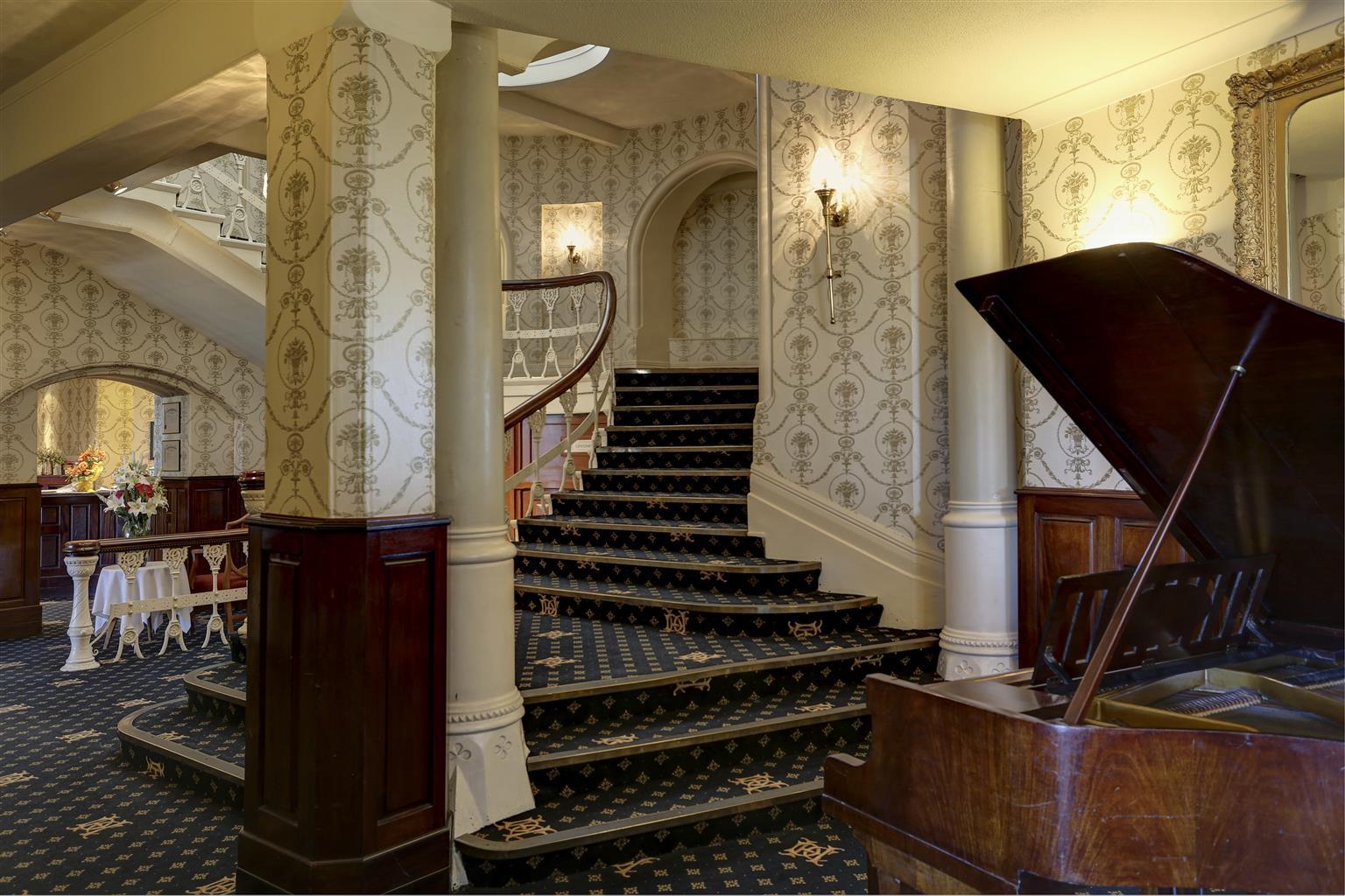 Duke Of Cornwall Hotel