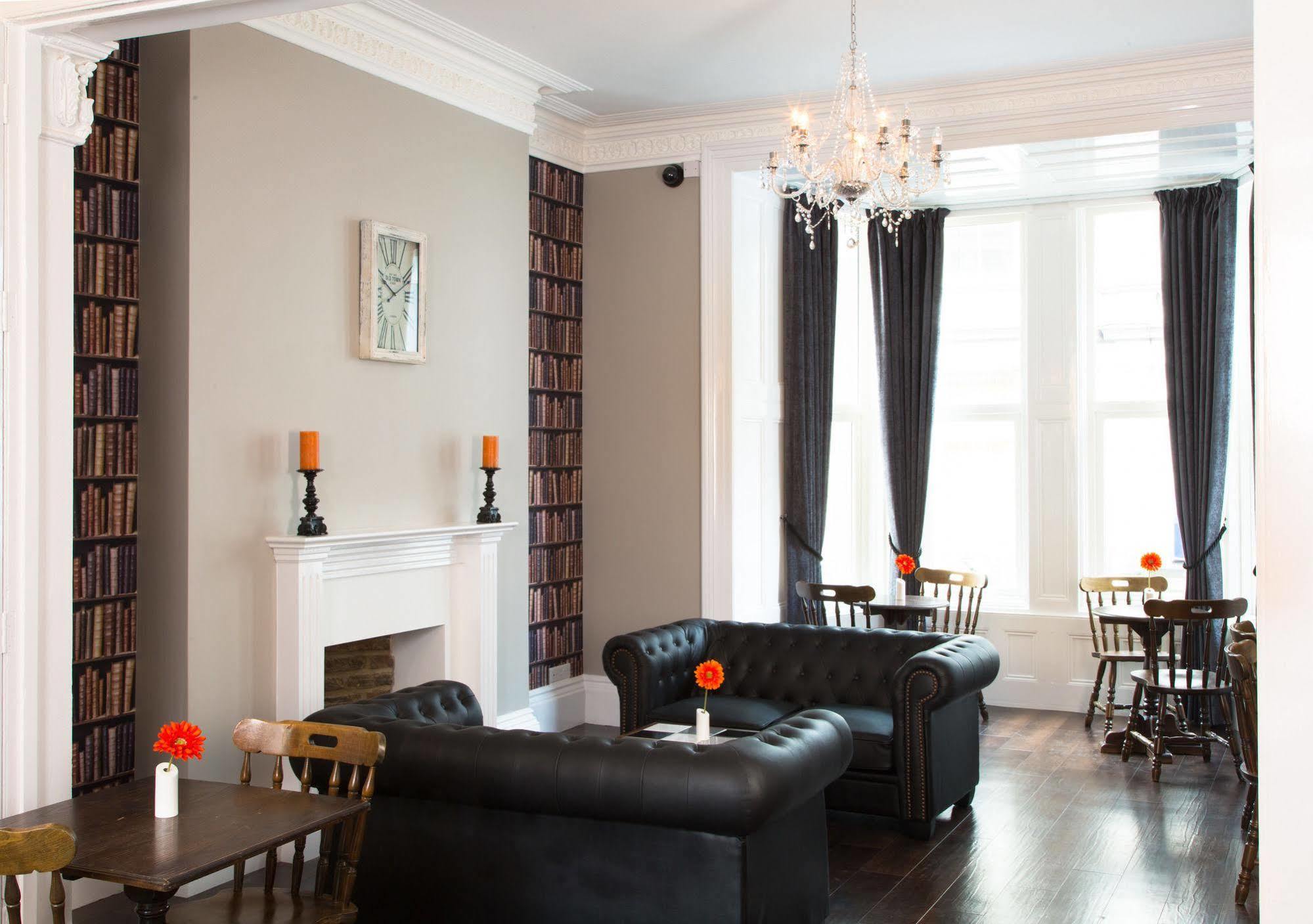 Oyo The Grosvenor Hotel 3*