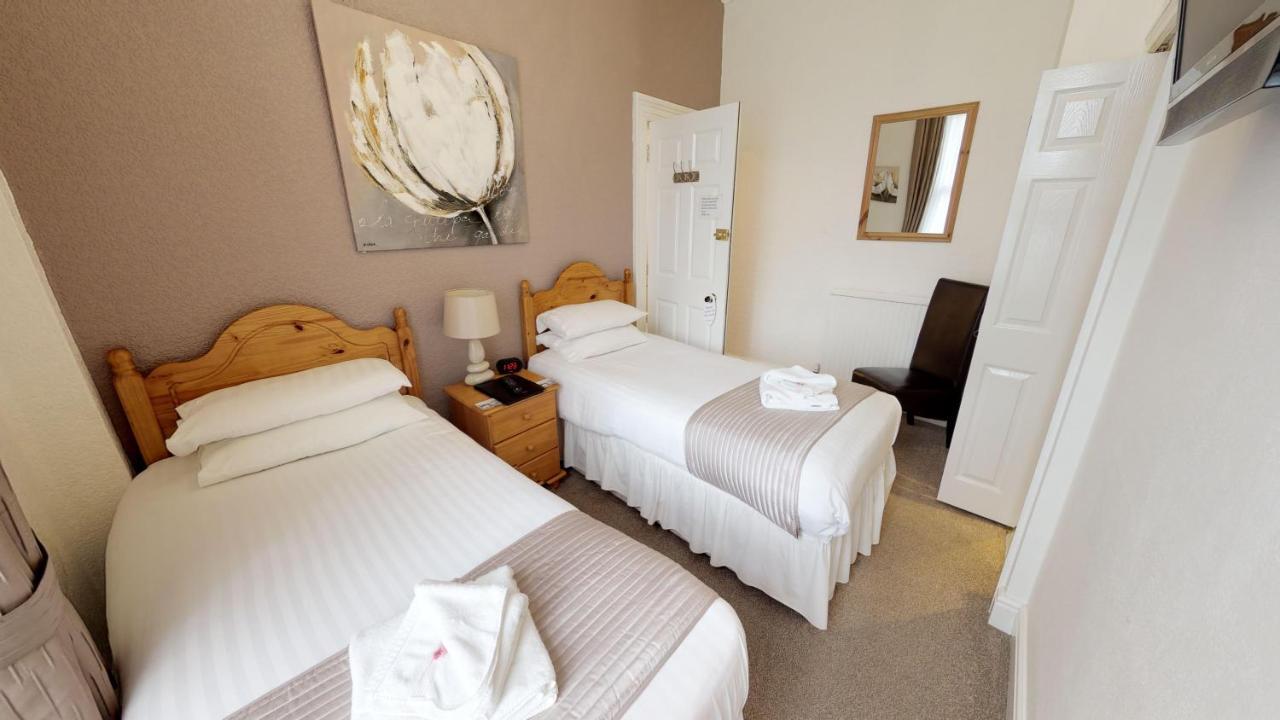 Guest house The Tudor Plymouth