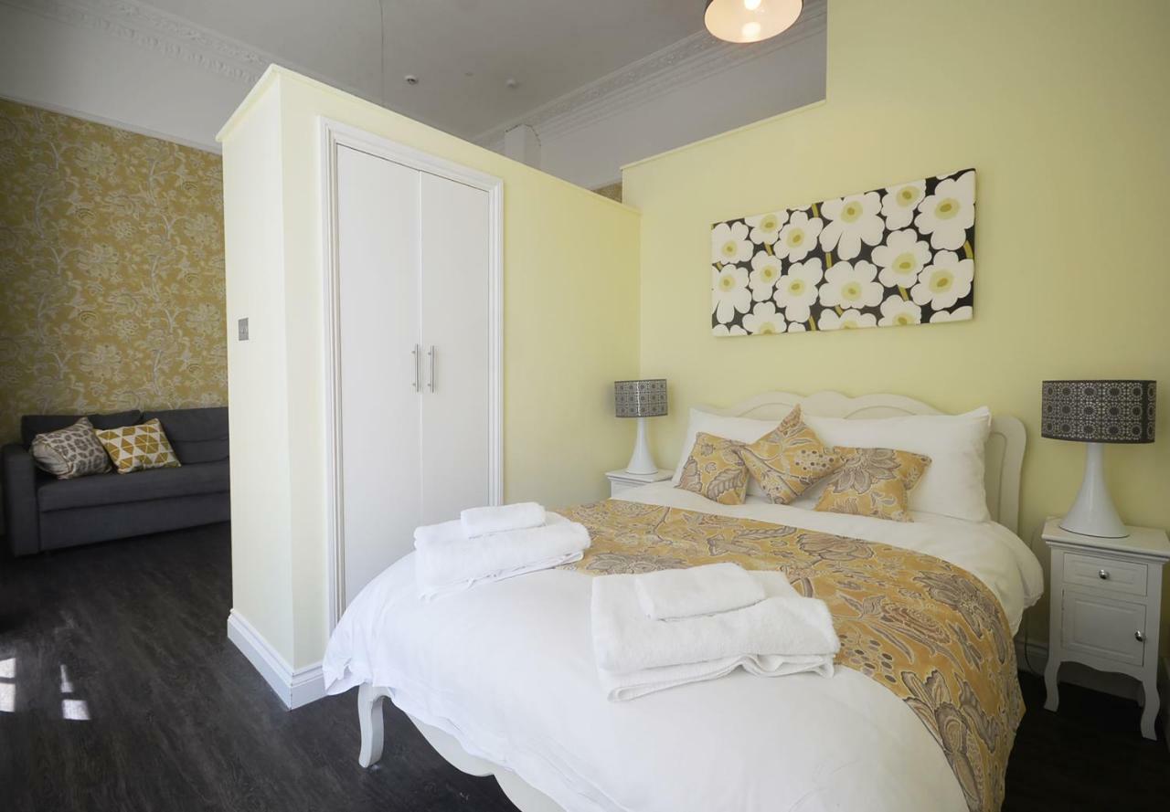 1 Elliot Terrace Aparthotel Plymouth