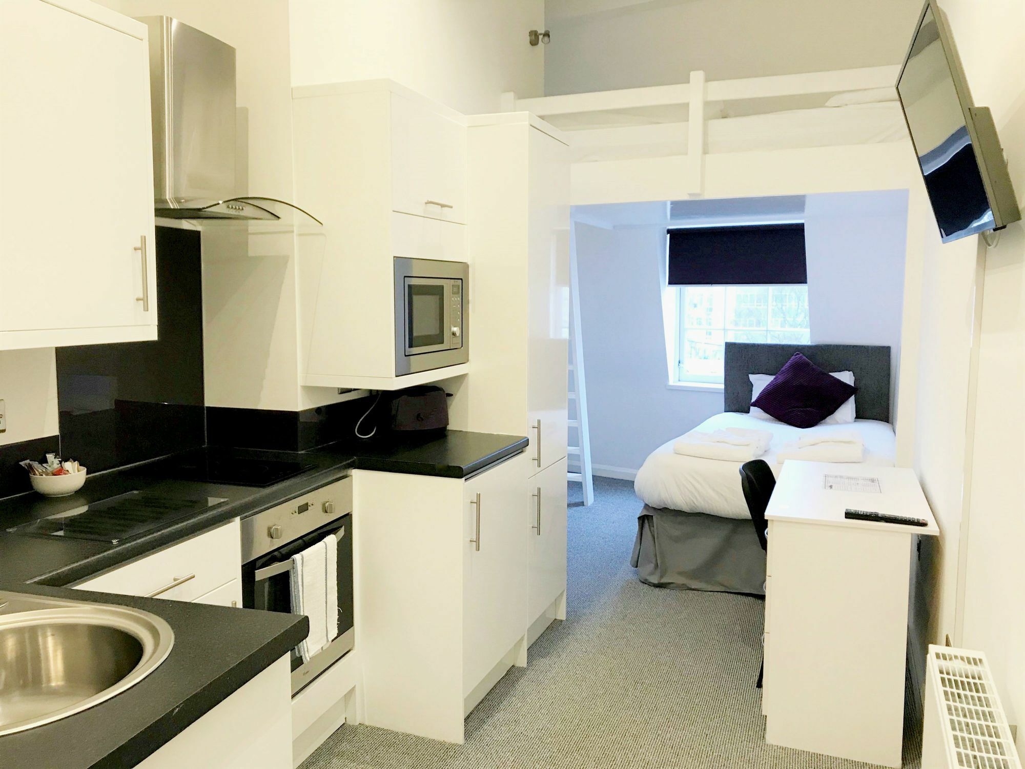 Foxhouse Apartment Plymouth