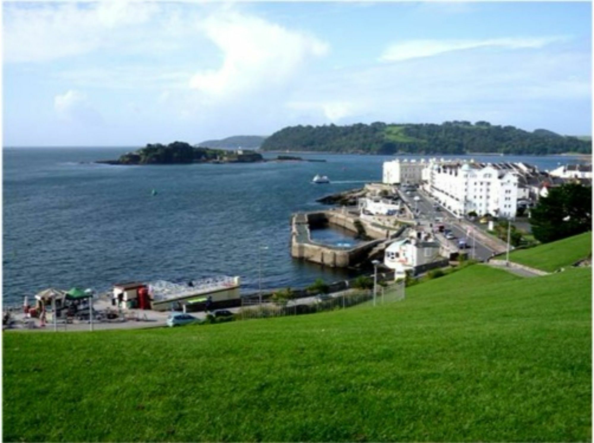Rainbow Plymouth