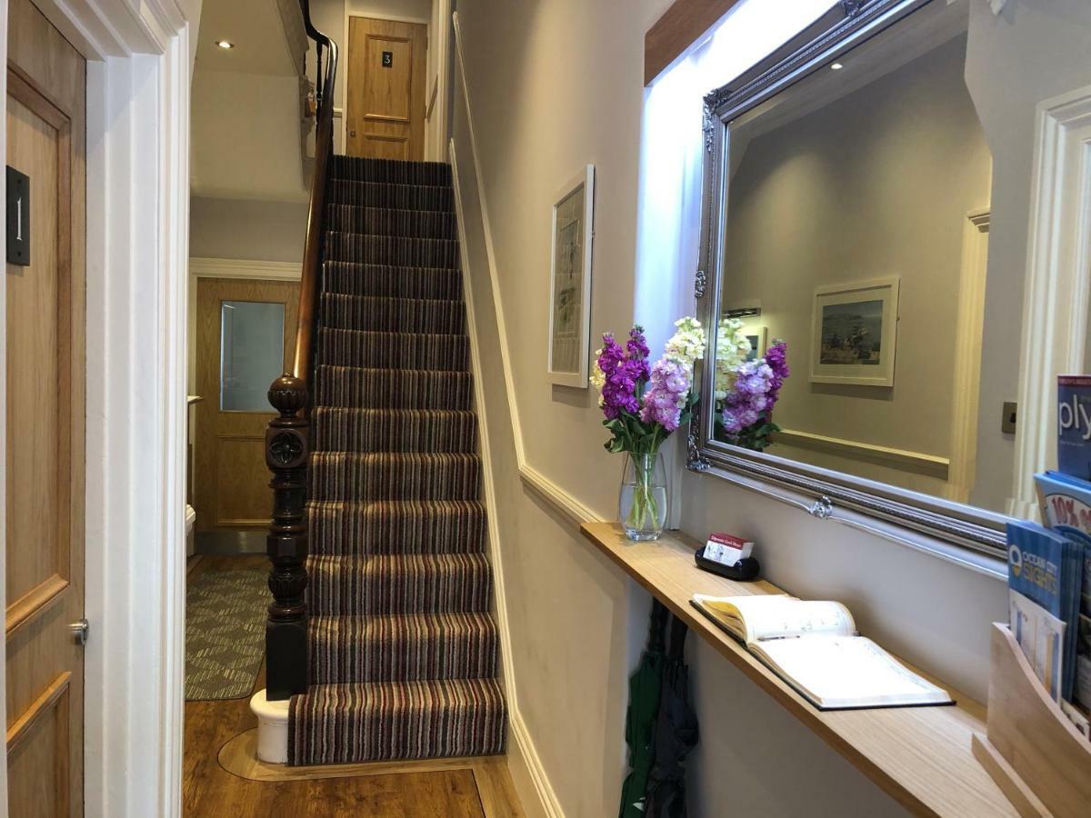 Edgcumbe 3*