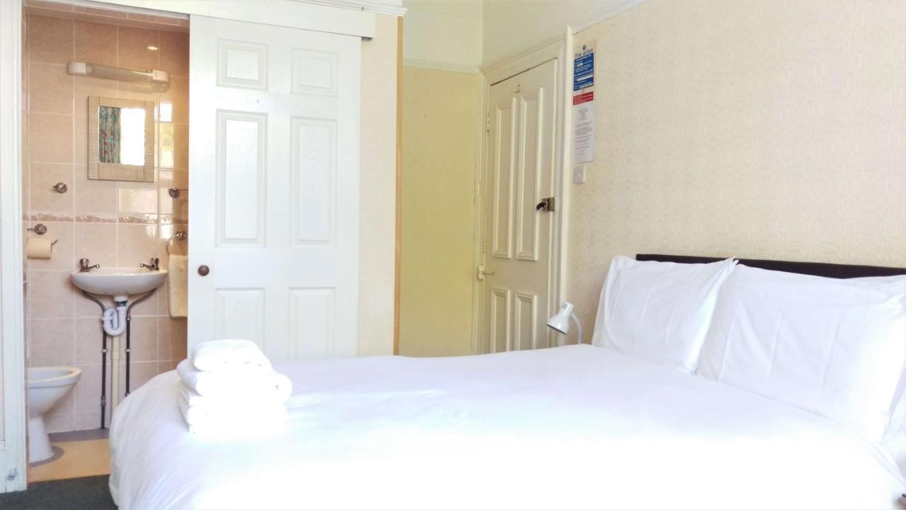 Guest house The George